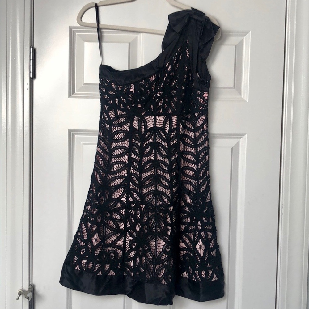 NWT Betsey Johnson Lace One Shoulder Dress Size 6